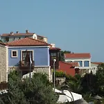 Lapis Port Surf