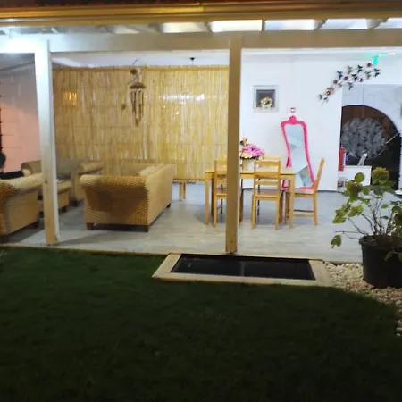 Alojamento de Acomodação e Pequeno-almoço Lapis Port Surf Alacati