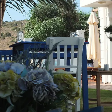 Bed & Breakfast Lapis Port Surf Alaçatı