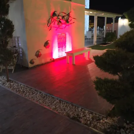 Lapis Port Surf Alacati